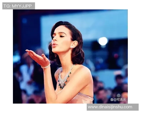 足球明星转型模特的魅力与挑战揭秘 足球明星转型模特的魅力与挑战揭秘